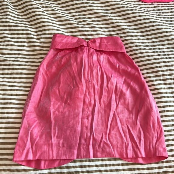Pink skirt with bow - Picture 6 of 6